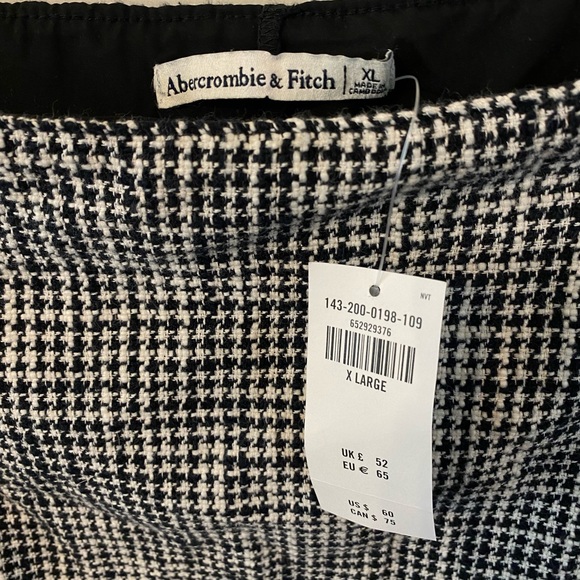 Abercrombie tweed mini skort✨ - Picture 2 of 4